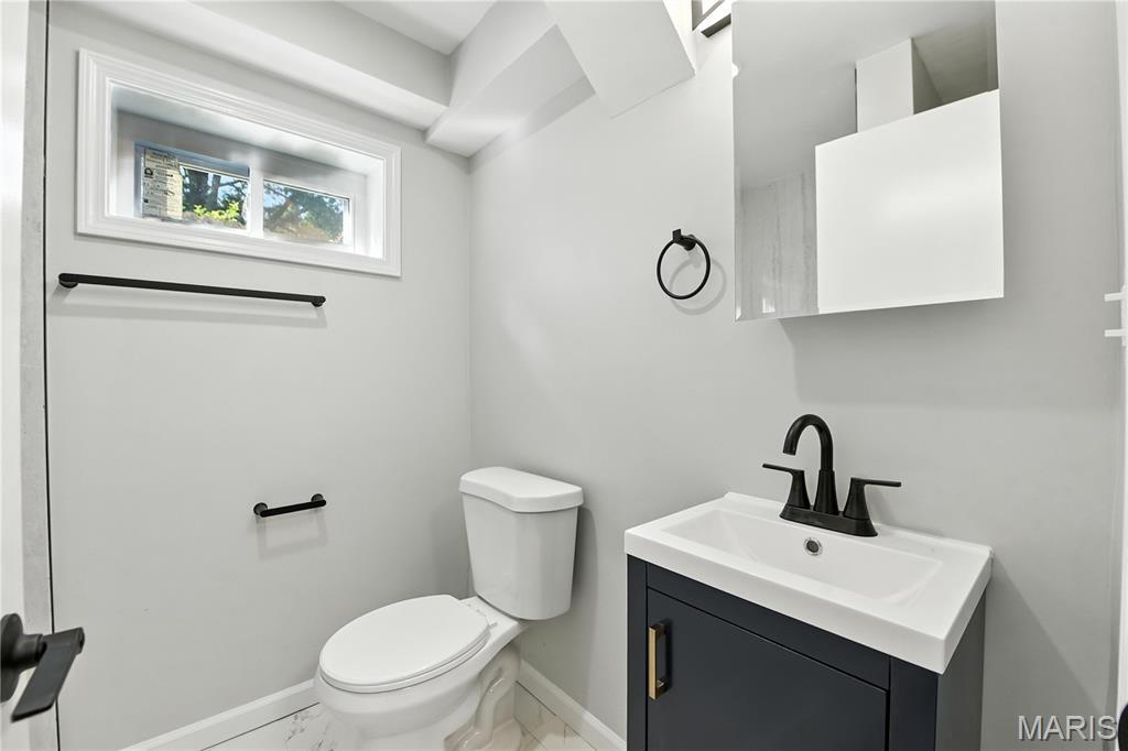 100 Toelle Drive  St Charles MO 63304 photo