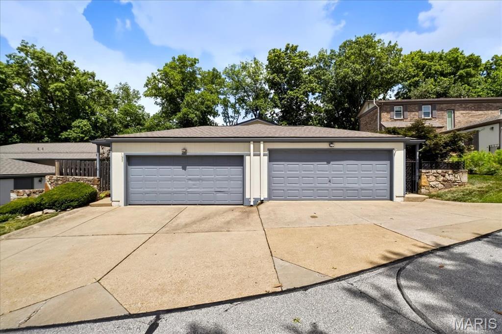 Property Photo: 775 Knickerbacker Drive MO 63021