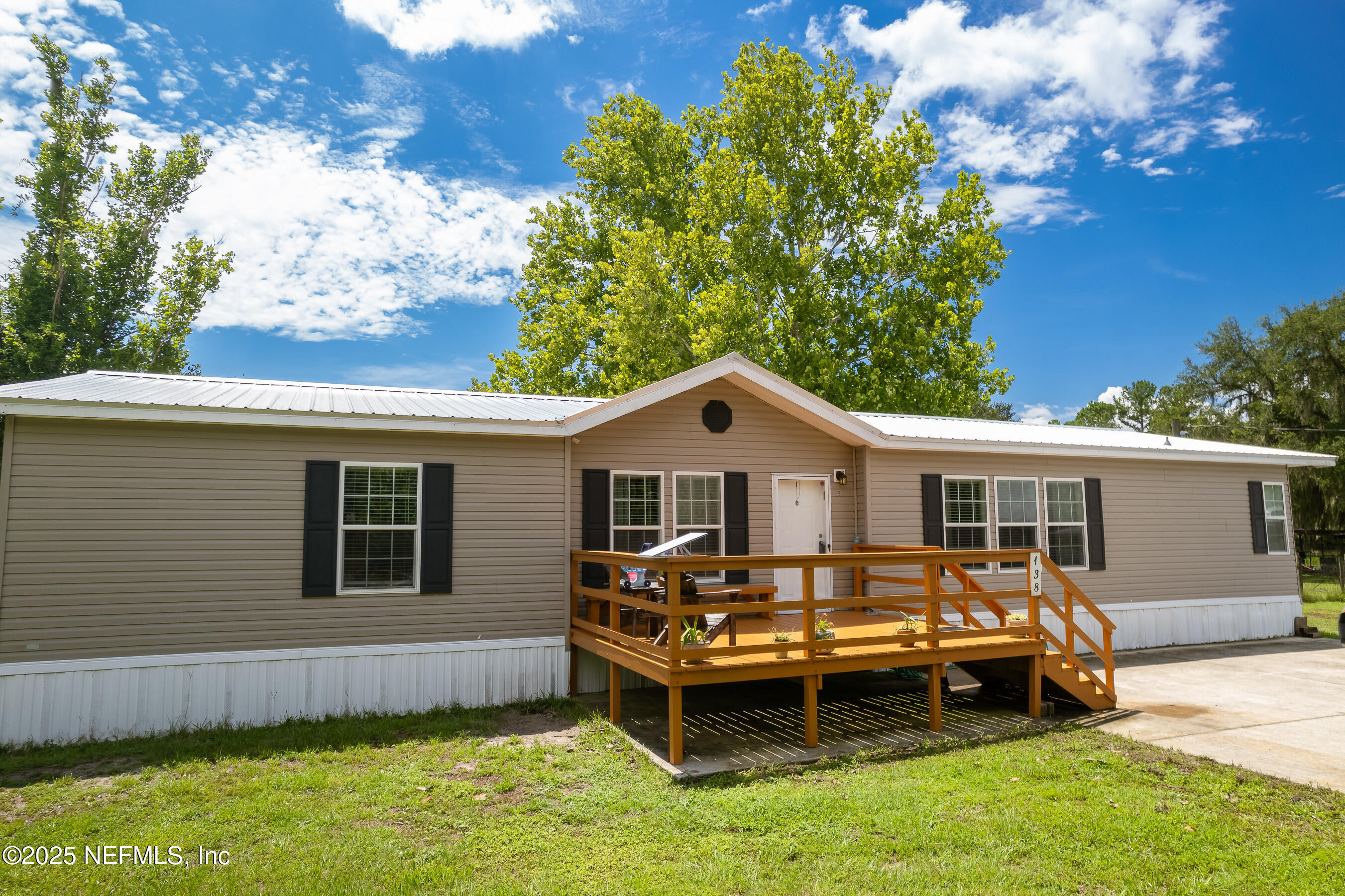 Property Photo: 138 El Prado Court FL 32177