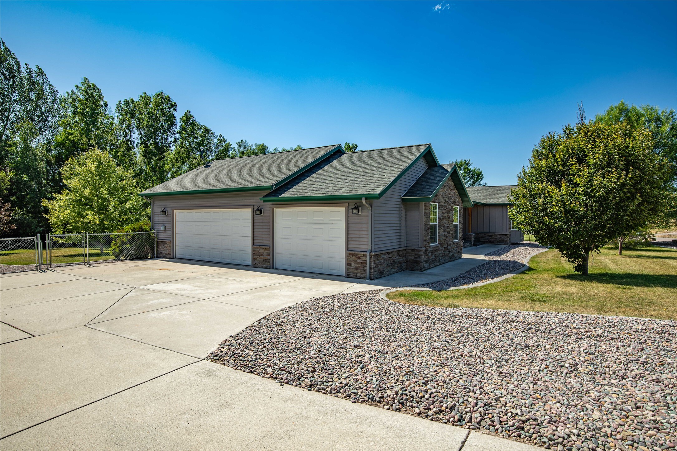 Property Photo: 7503 Peregrine Court MT 59808