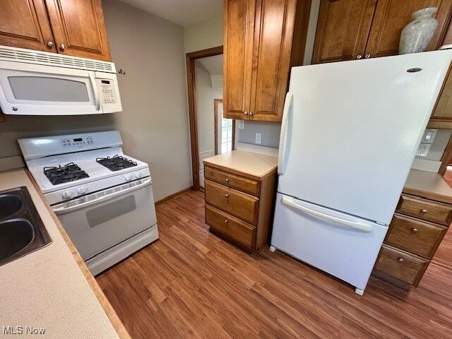 Property Photo:  5140 Robinhood Drive  OH 44094 