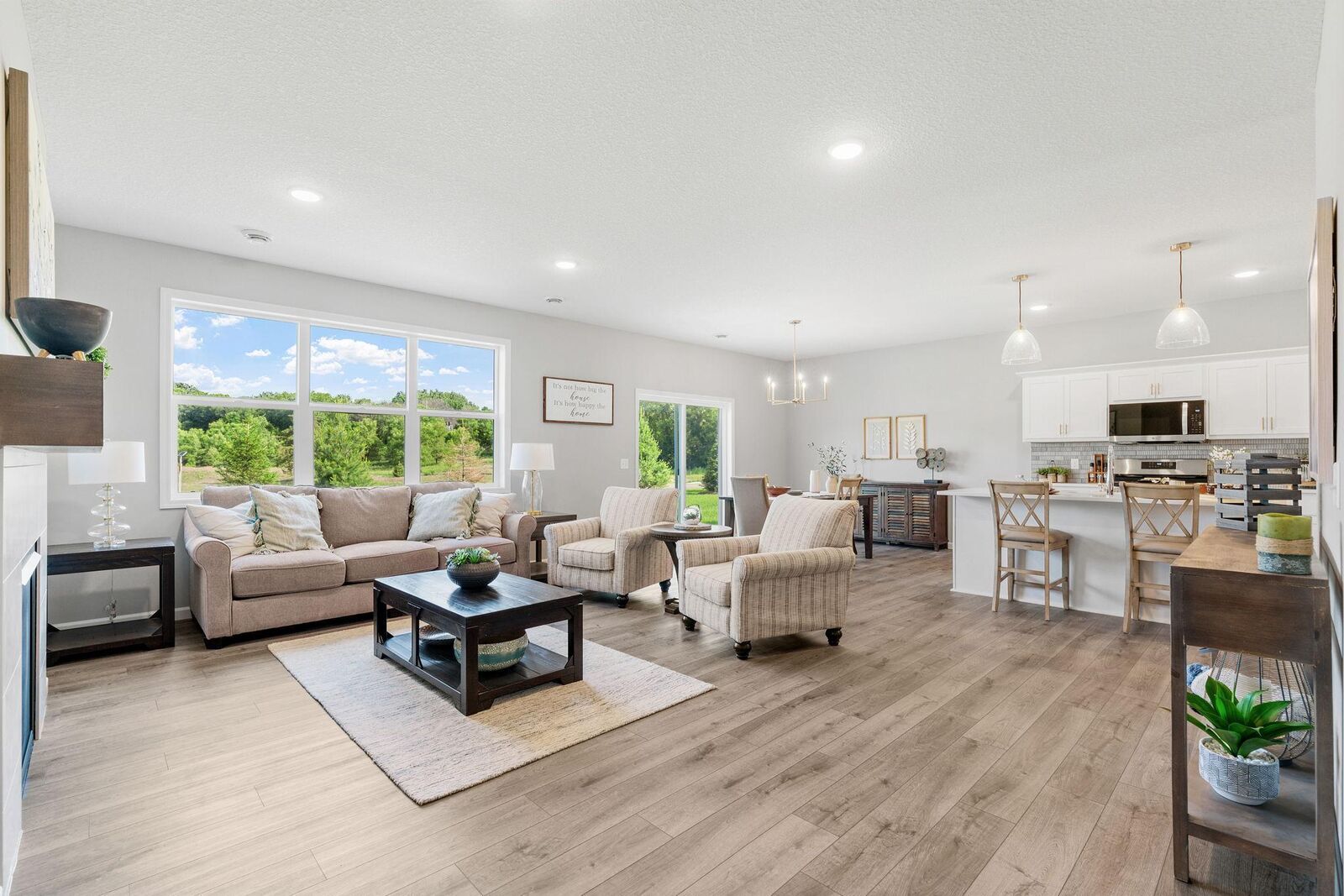 Property Photo: 2452 Greenbriar Lane MN 55313