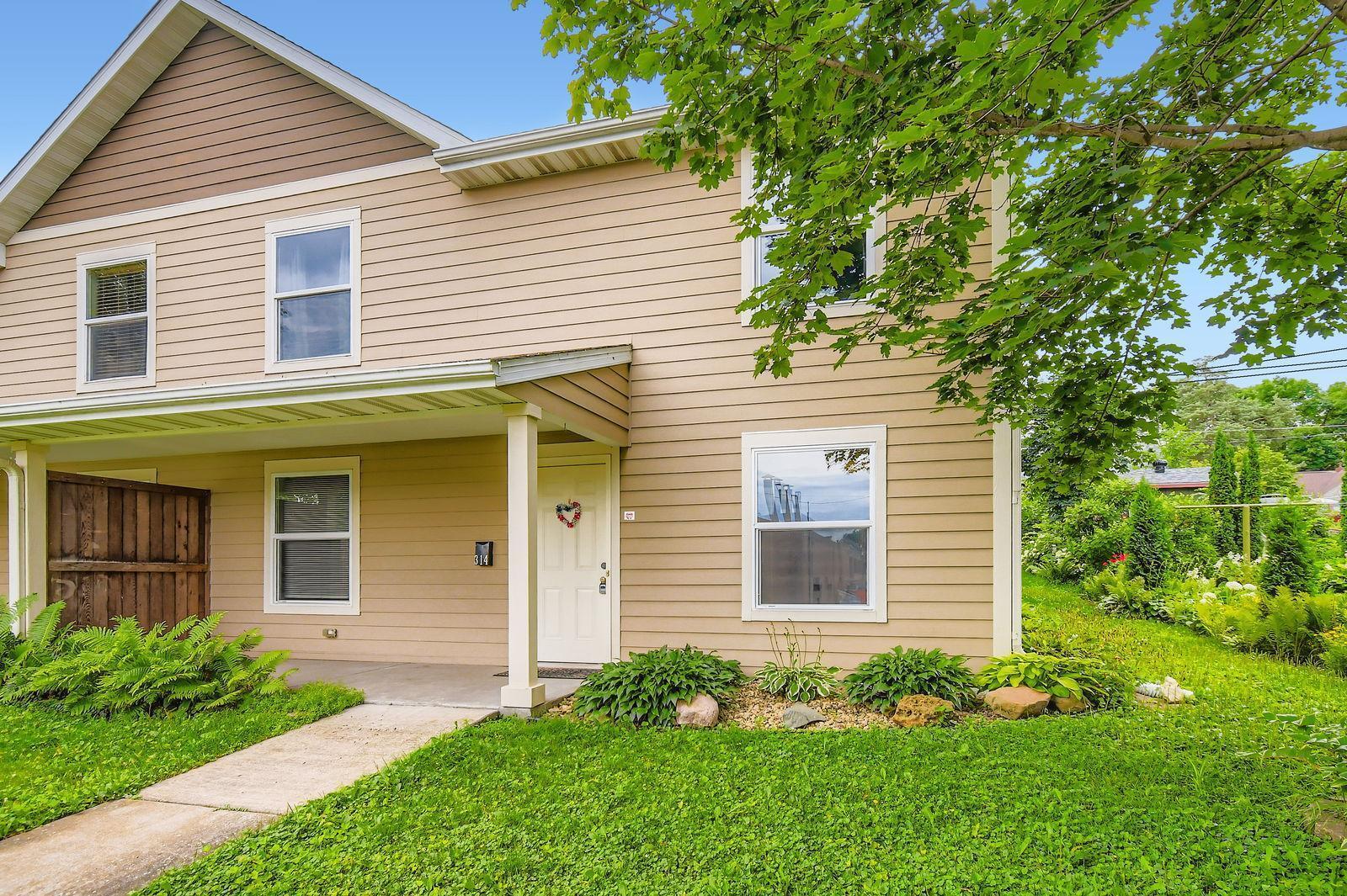 314 7th Street E  Hastings MN 55033 photo