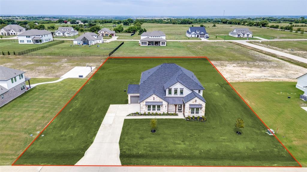 Property Photo: 5610 Gaelic Drive TX 75009