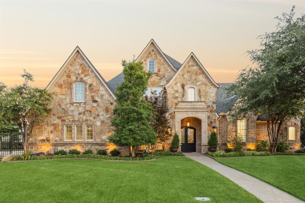 Property Photo:  601 Montreux Avenue  TX 76034 