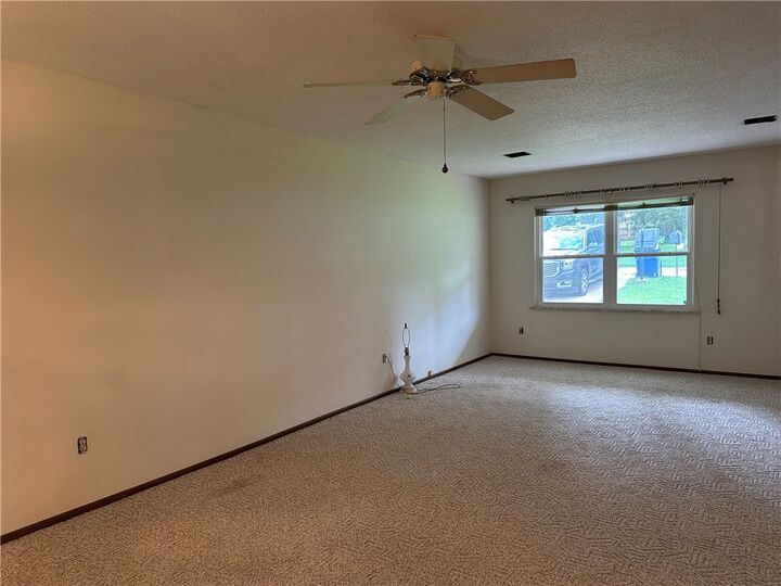 Property Photo:  1121 Meadowbrook Drive 8  AR 72653 