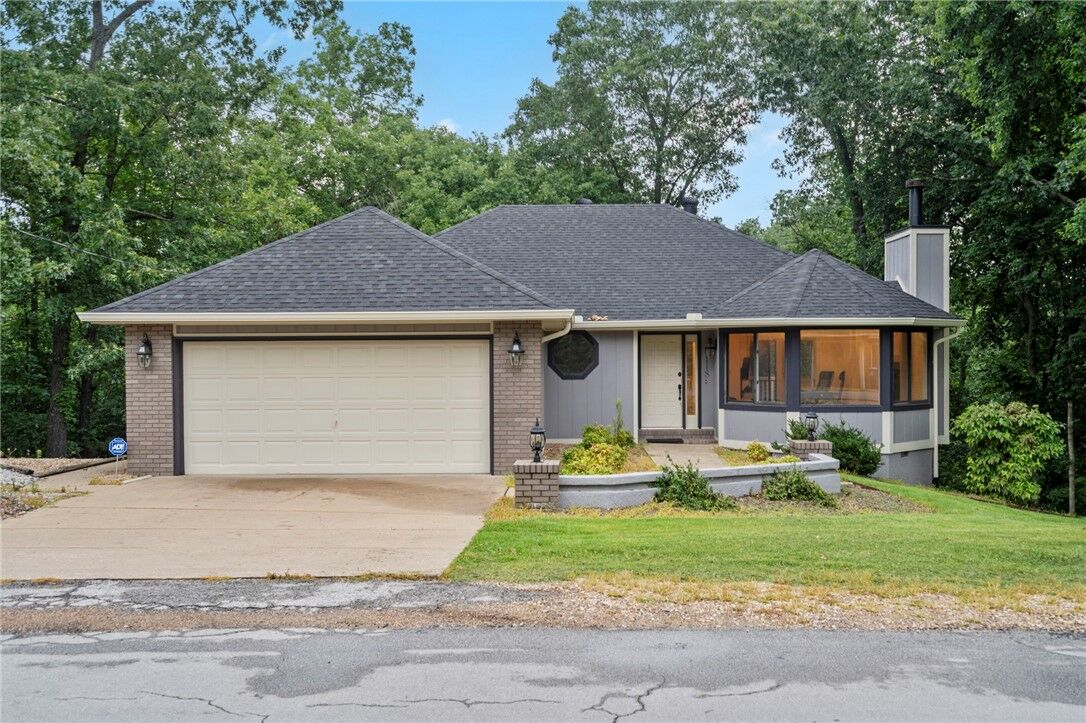 Property Photo: 118 Mayfair Drive AR 72715