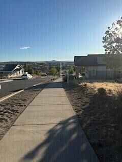 Property Photo: 1052 SE Greenleaf Lane 76 OR 97741