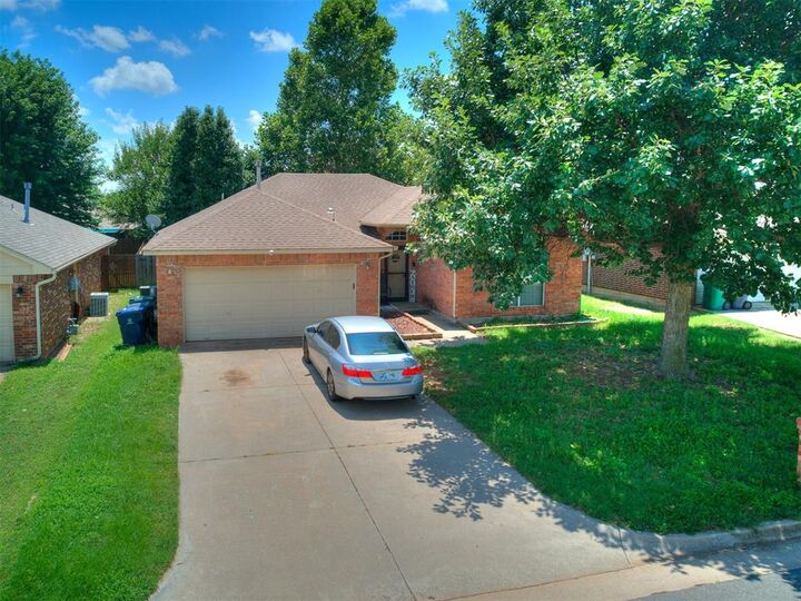 Property Photo:  12320 NW 4th Street  OK 73099 
