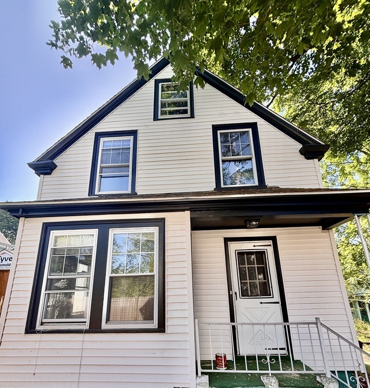 1 Williams Ct  Newton MA 02464 photo