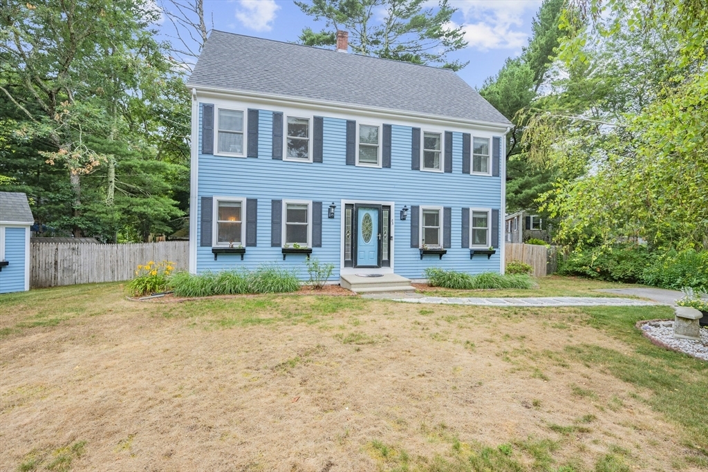 83 Brewster Rd  Mashpee MA 02649 photo