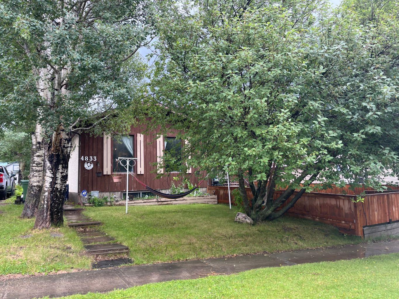 4833 47 Street  Rocky Mountain House AB T4T 1A6 photo