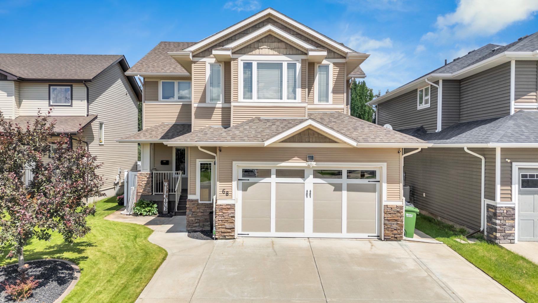 68 Sutherland Close  Red Deer AB T4R 0C4 photo