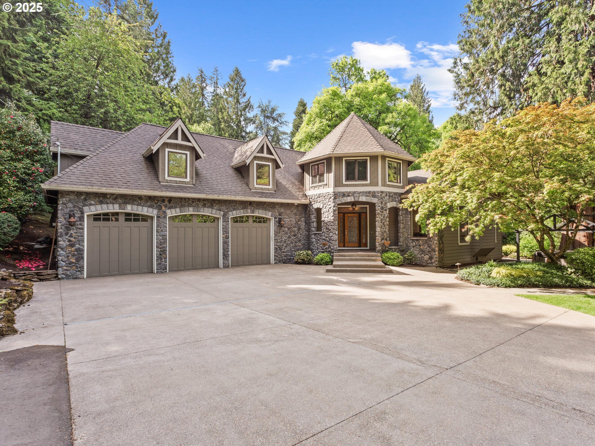 4207 SE Aldercrest Rd  Milwaukie OR 97222 photo