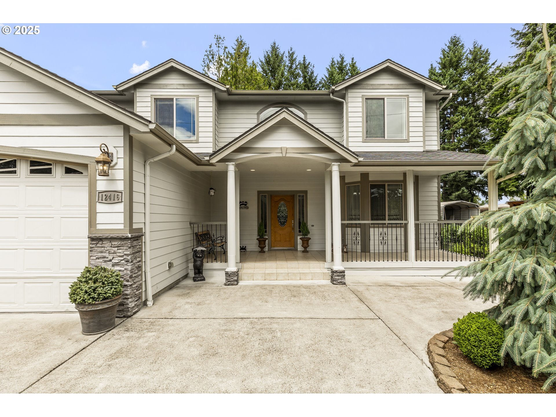 Property Photo: 12416 NE 39th St WA 98682