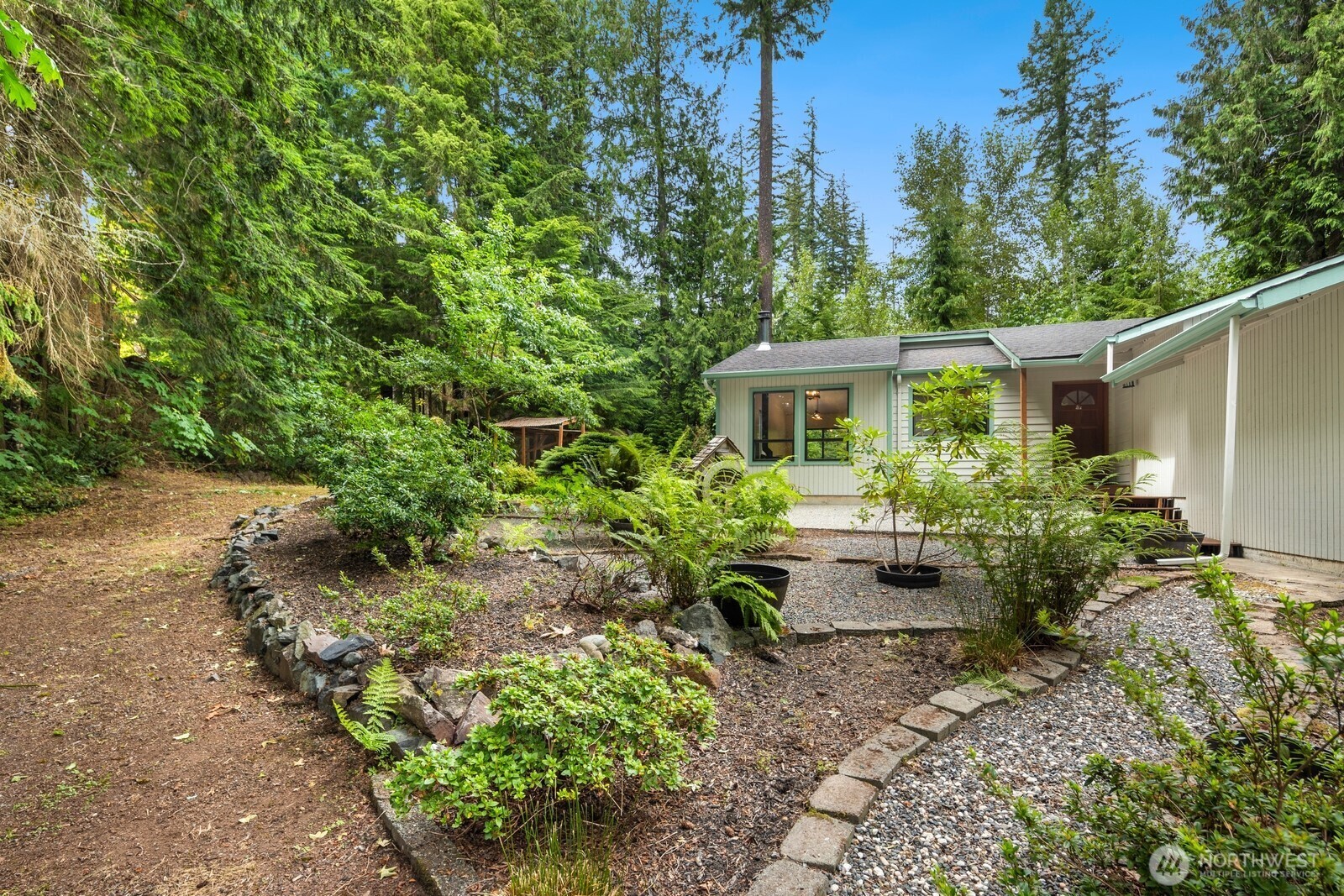 Property Photo: 23611 Friar Creek Rd WA 98272