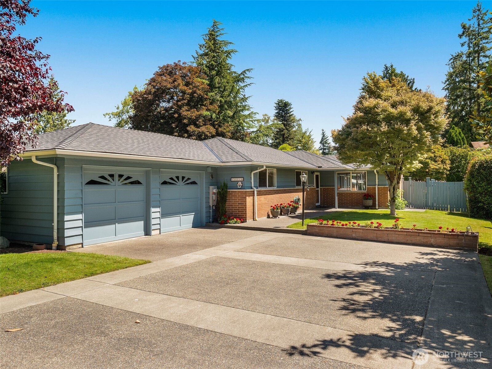 13316  15th Avenue NE  Seattle WA 98125 photo