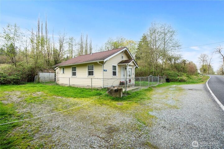 Property Photo:  23186  Mud Lake Road  WA 98273 
