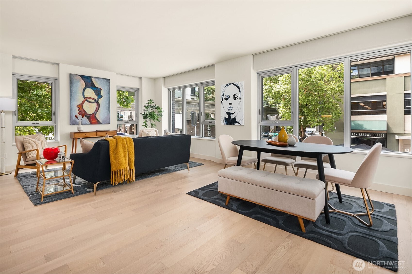 Property Photo: 583 Battery Street 212N WA 98121