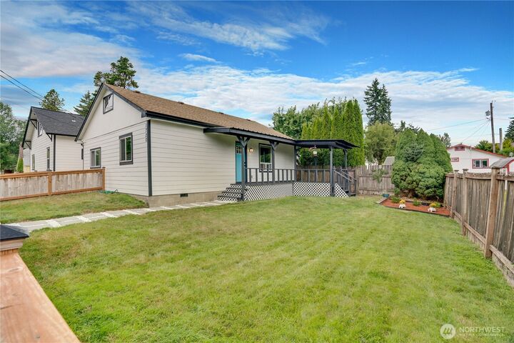 1720  Madison Avenue NW  Olympia WA 98502 photo