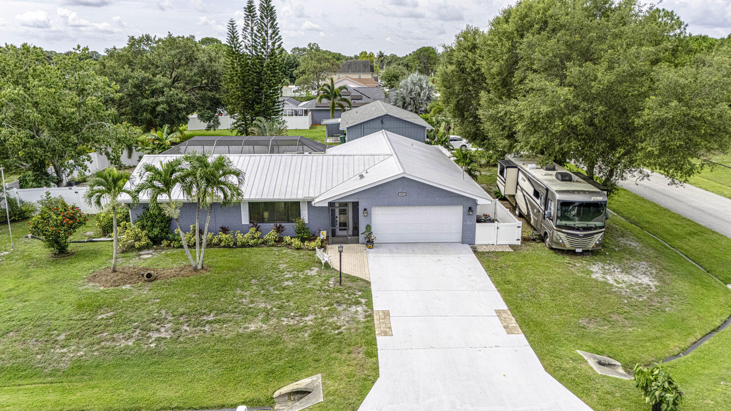 Property Photo: 392 SW Molloy Street FL 34984