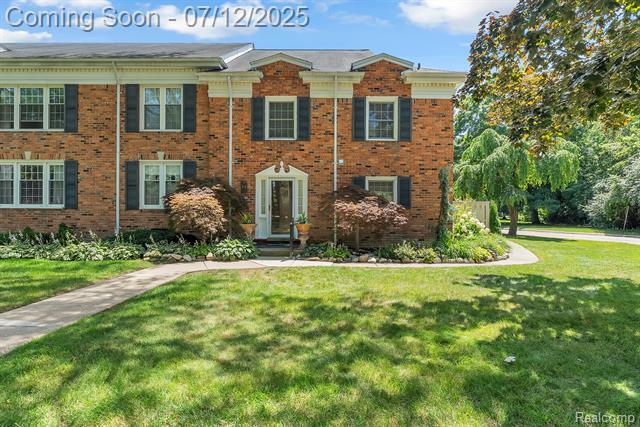 100 Billingsgate Court  Bloomfield Hills MI 48301 photo