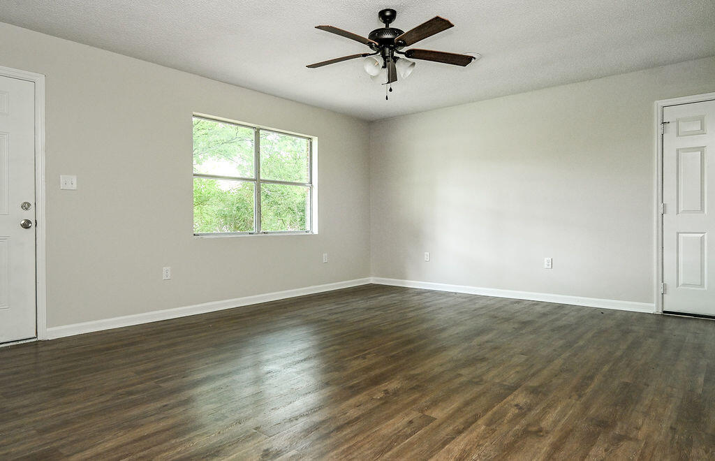 Property Photo: 2750 A J Mack Circle SW TN 37311