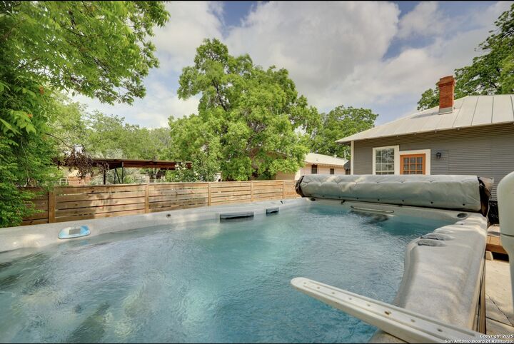 Property Photo: 314 Delaware TX 78210