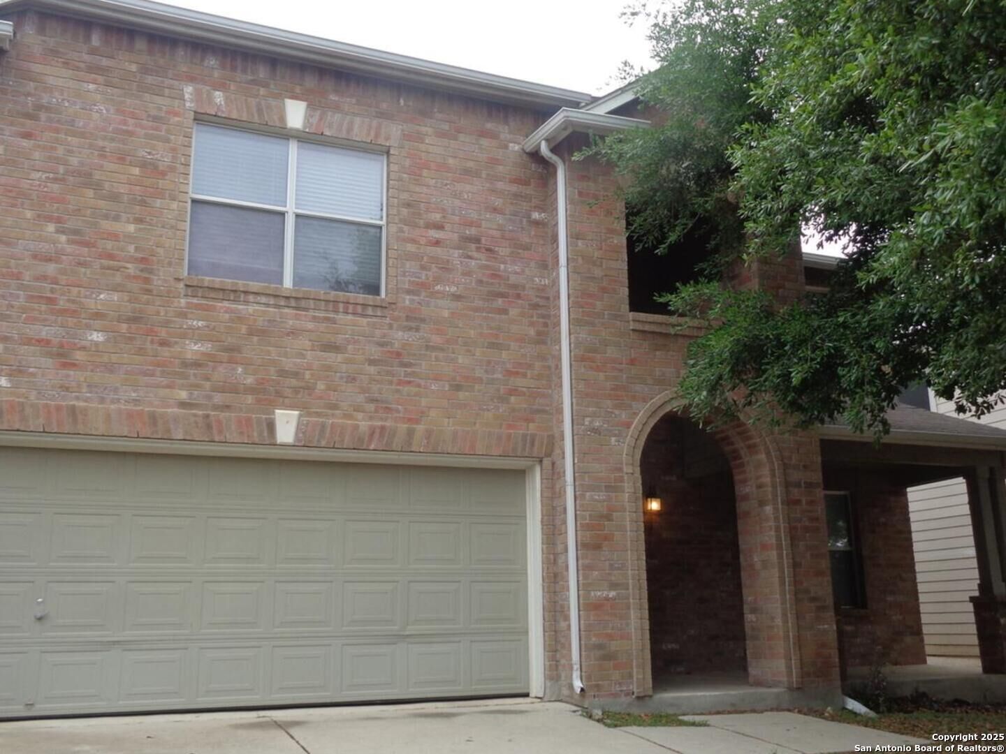 Property Photo: 10707 Barbwire Pass TX 78254