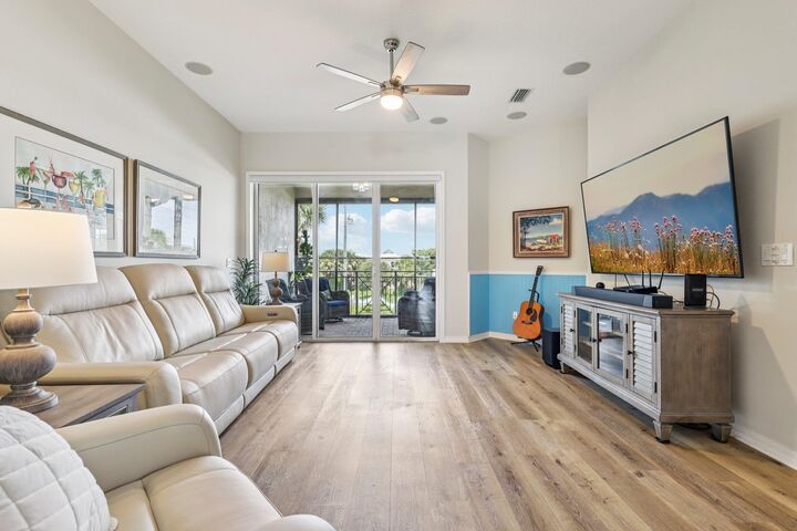 Property Photo:  1958 Makarios Dr  FL 32080