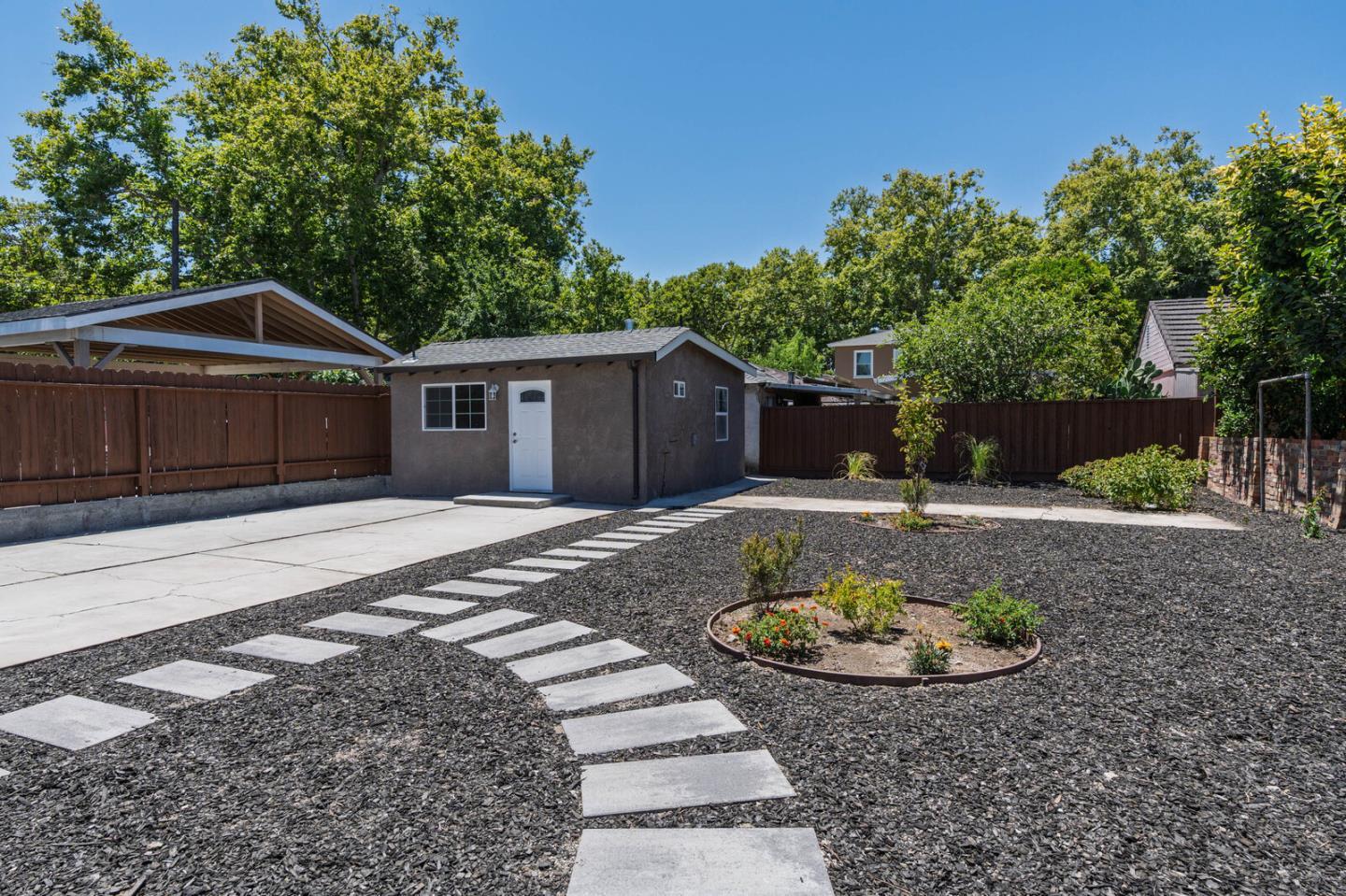 Property Photo: 1107 North 4th CA 95112