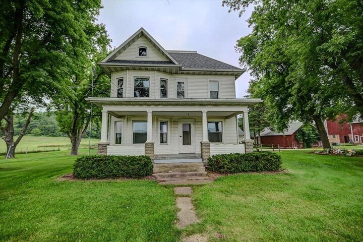 9874 Highway 19  Mazomanie WI 53560 photo