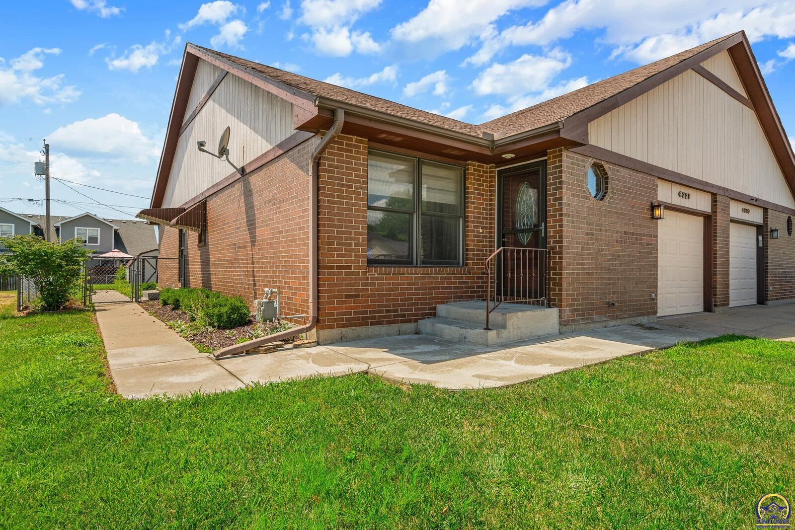 Property Photo: 4331 SE Wisconsin Ave KS 66609