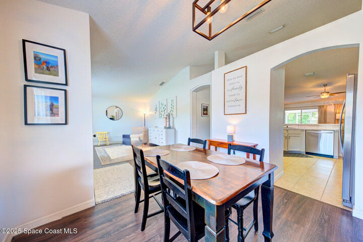 Property Photo: 3290 Heider Road FL 32796