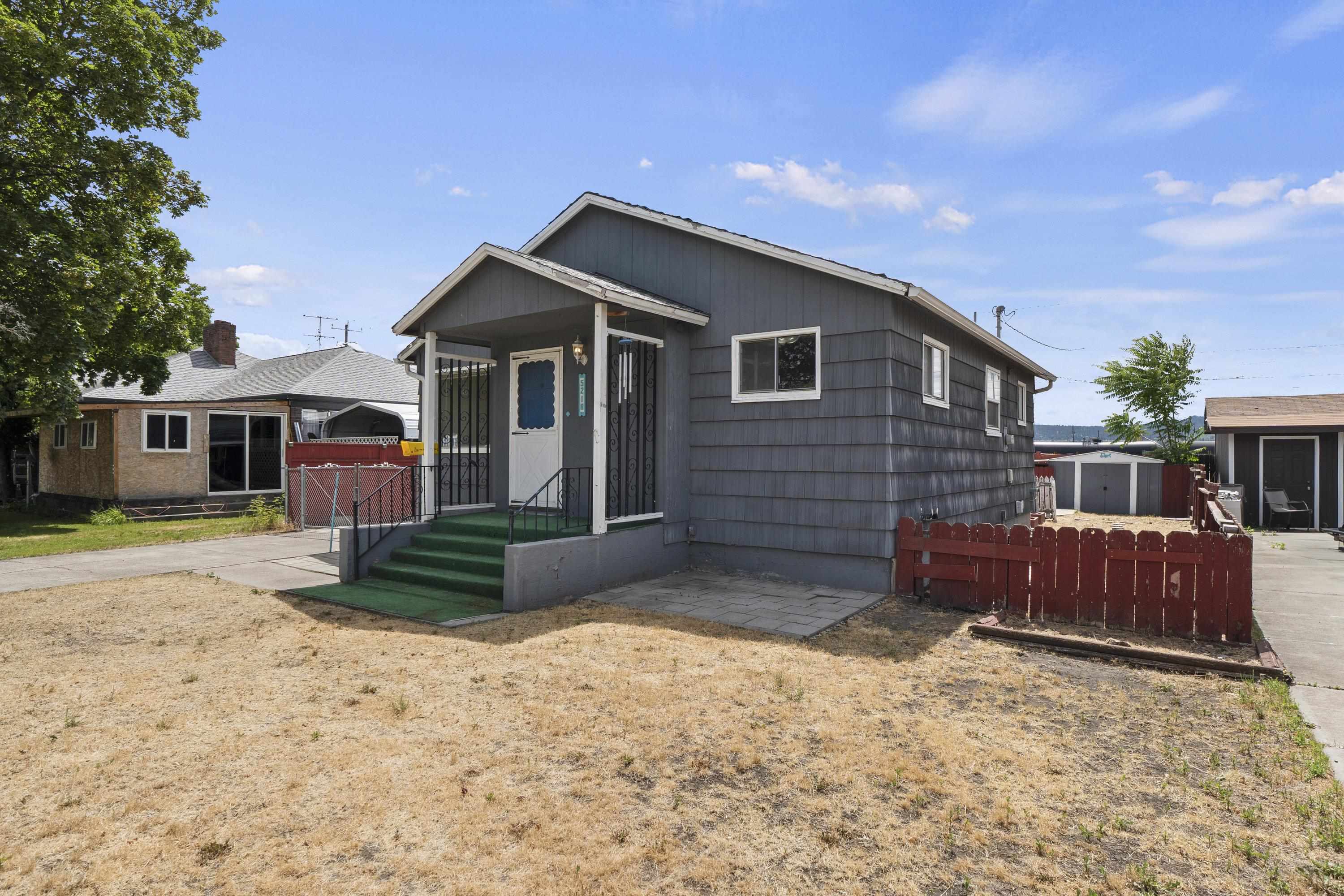 Property Photo: 5218 E Commerce Ave WA 99212