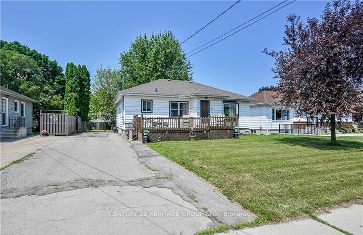 Property Photo: 471 Geneva Street ON L2N 2H4