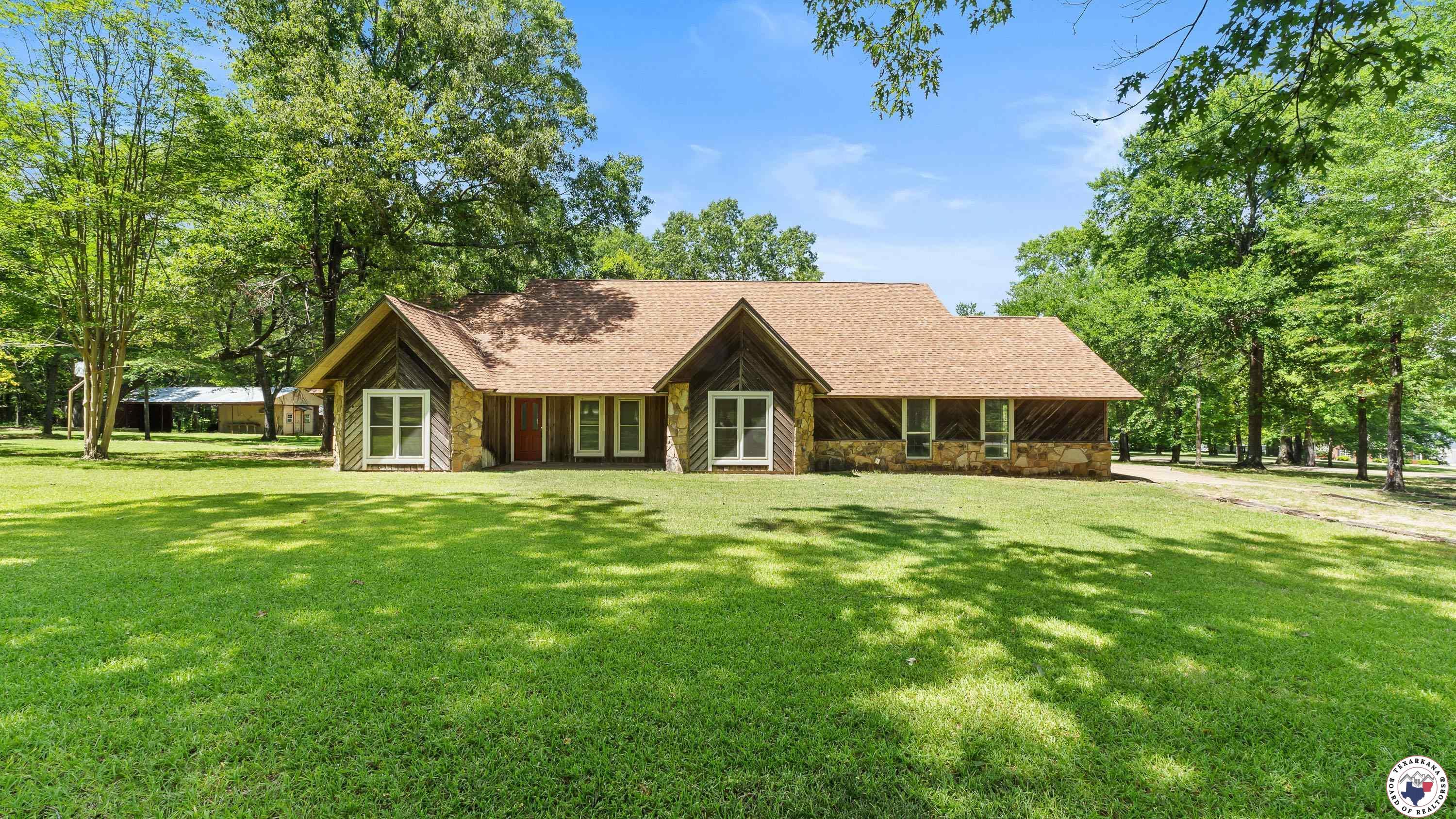 Property Photo:  1135 Cook Rd  AR 71854 