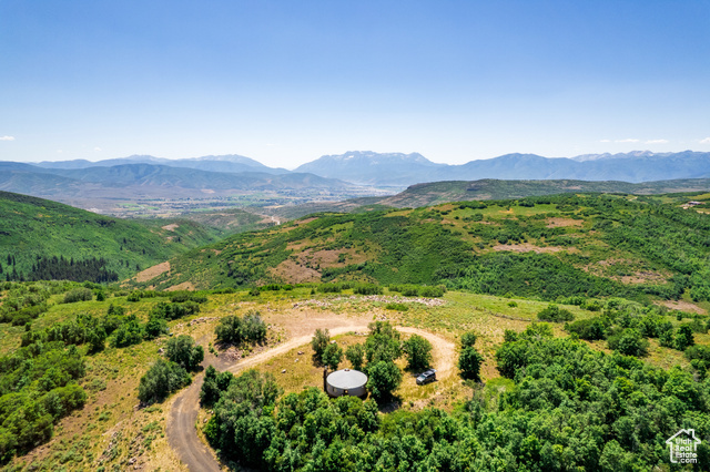 Property Photo: 7688 E Forest Creek Rd E 28 UT 84036