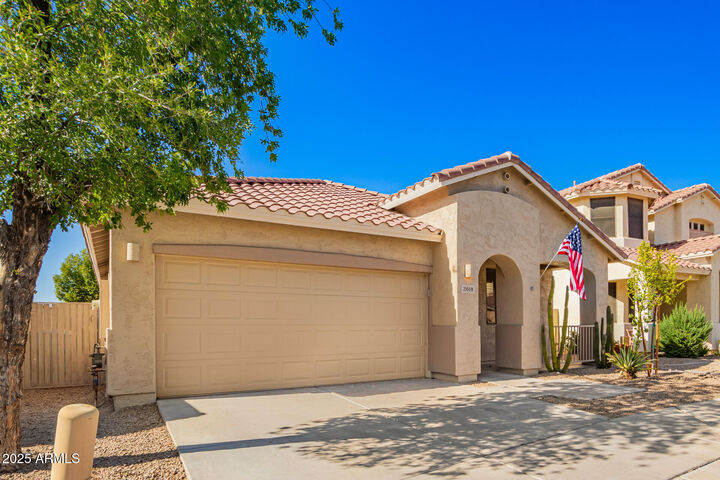 Property Photo:  2618 E Fremont Road  AZ 85042 