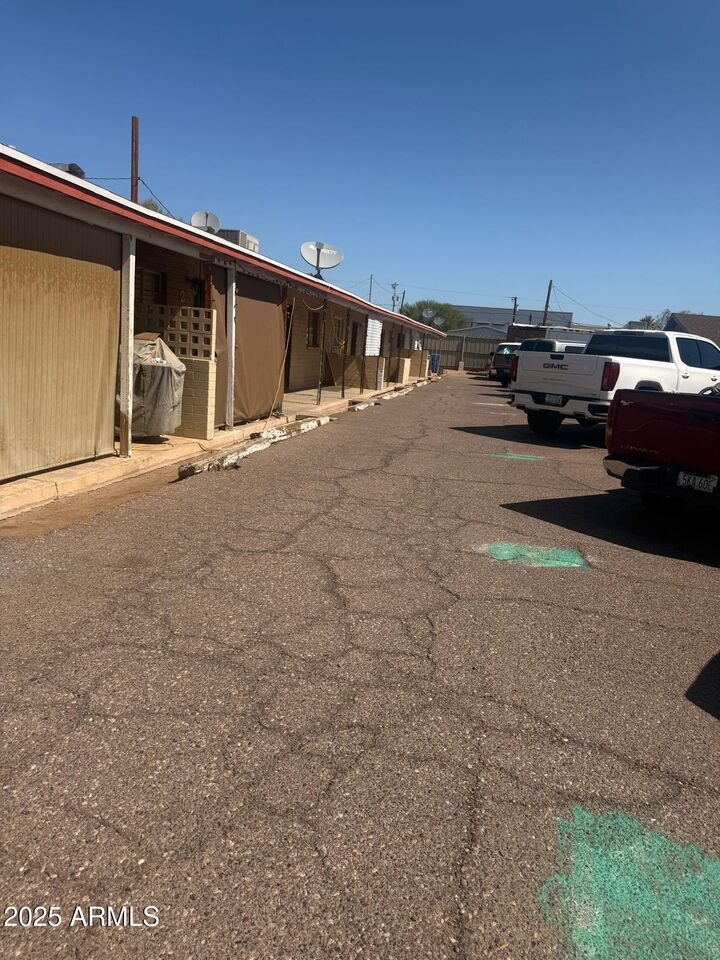 Property Photo:  2336 E Taylor Street  AZ 85006 