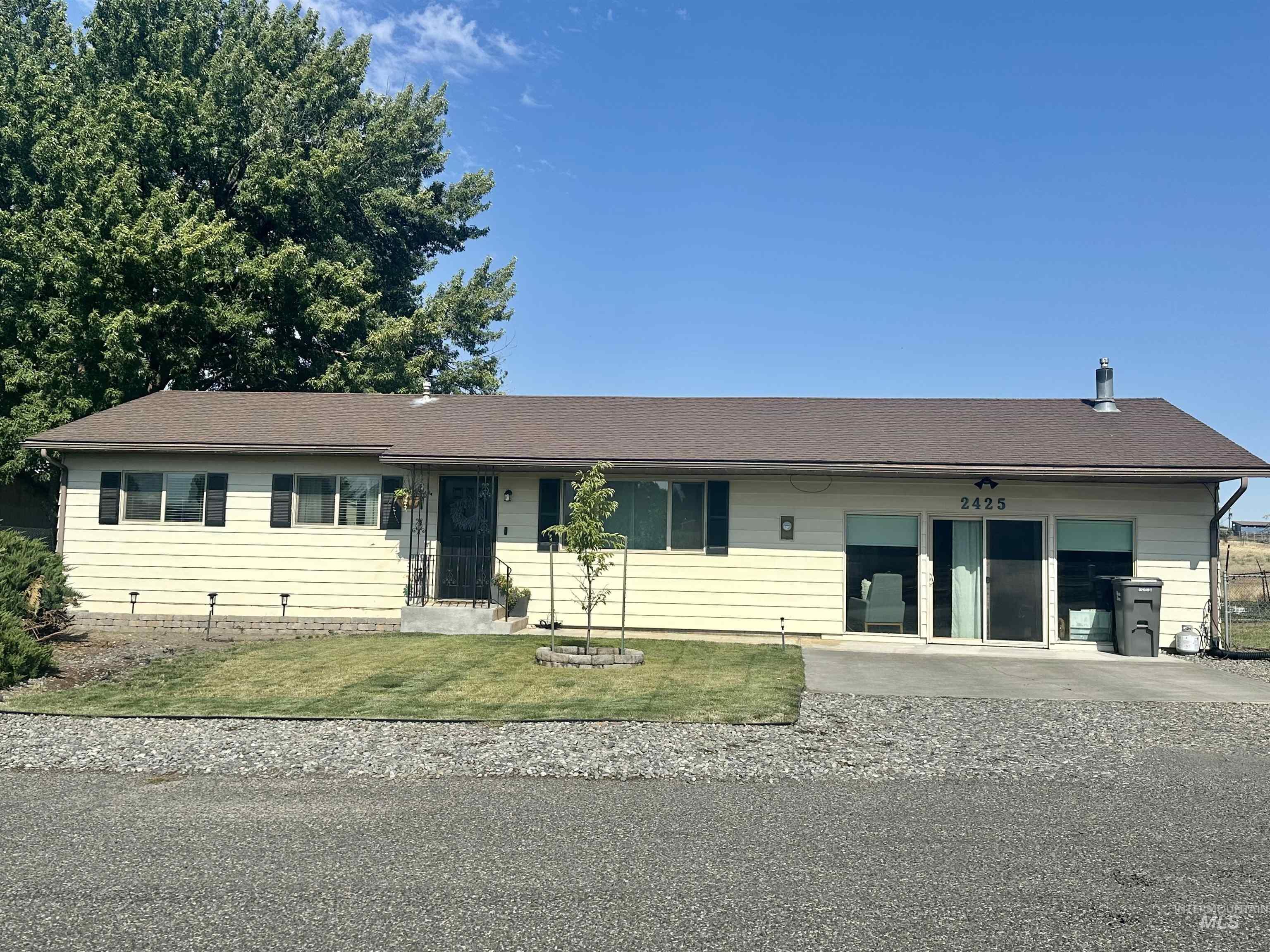 Property Photo: 2425 23rd Street WA 99403