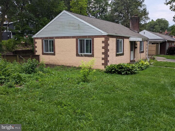 Property Photo: 106 Westerly Parkway PA 16801