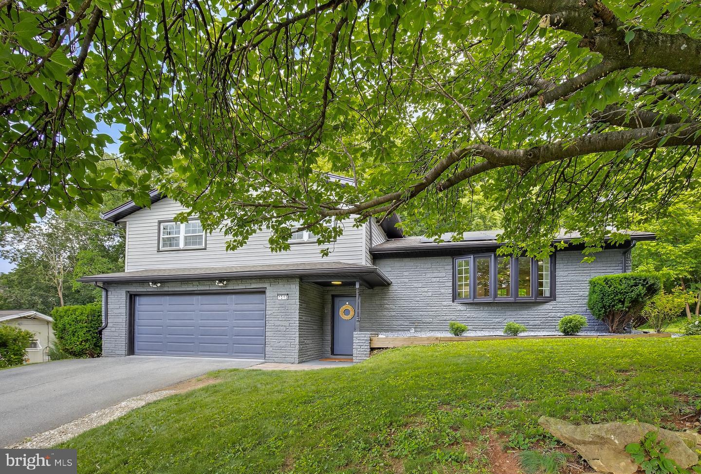 Property Photo: 1313 Rohrerstown Road PA 17601