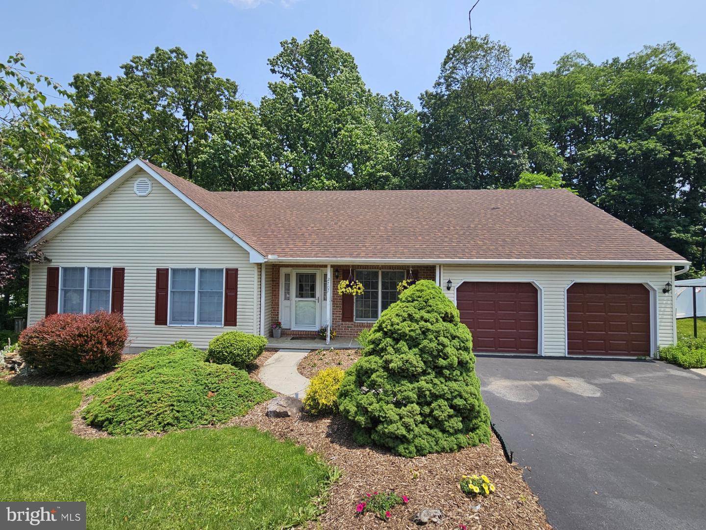 Property Photo: 2707 Beacon Drive PA 19608