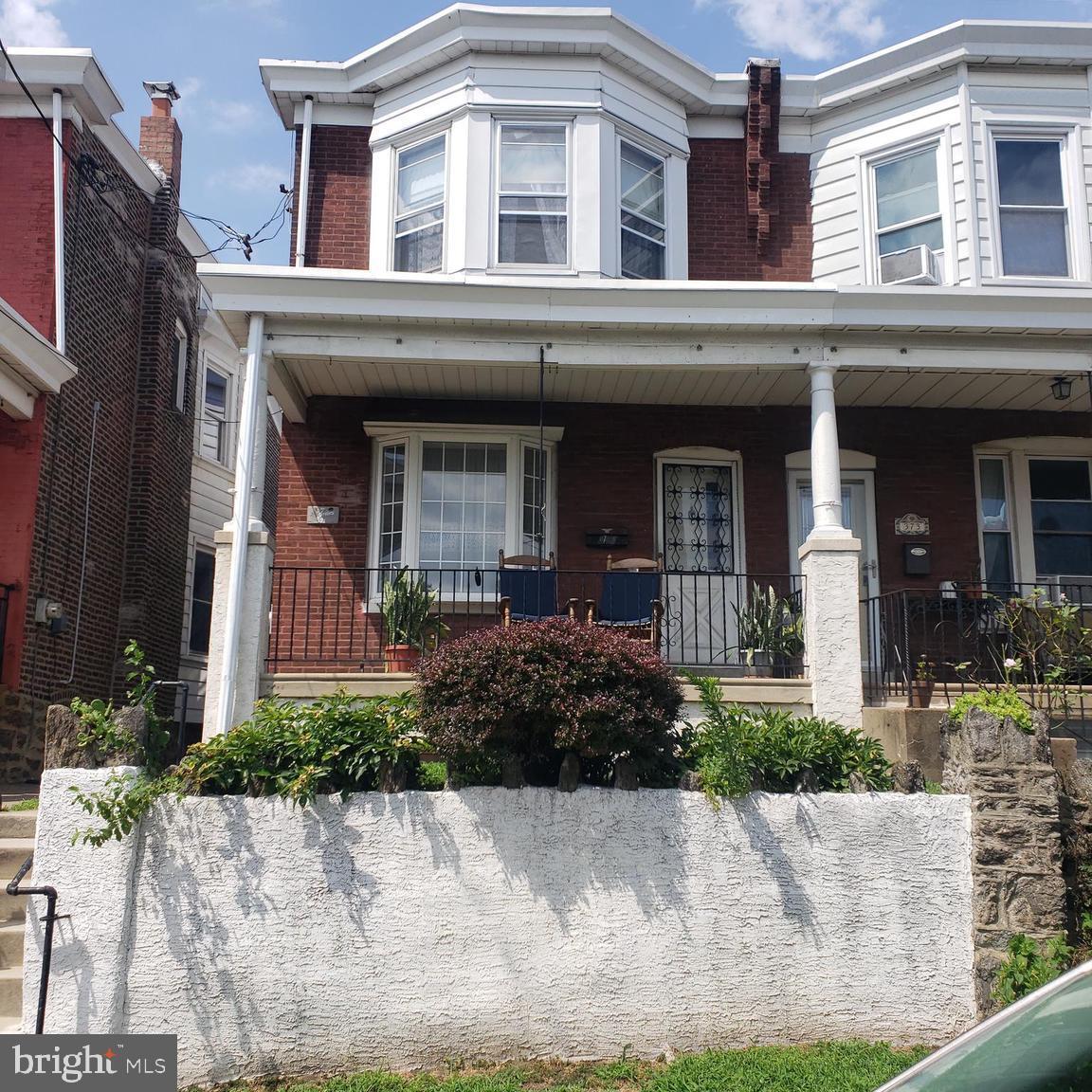 371 Dawson Street  Philadelphia PA 19128 photo