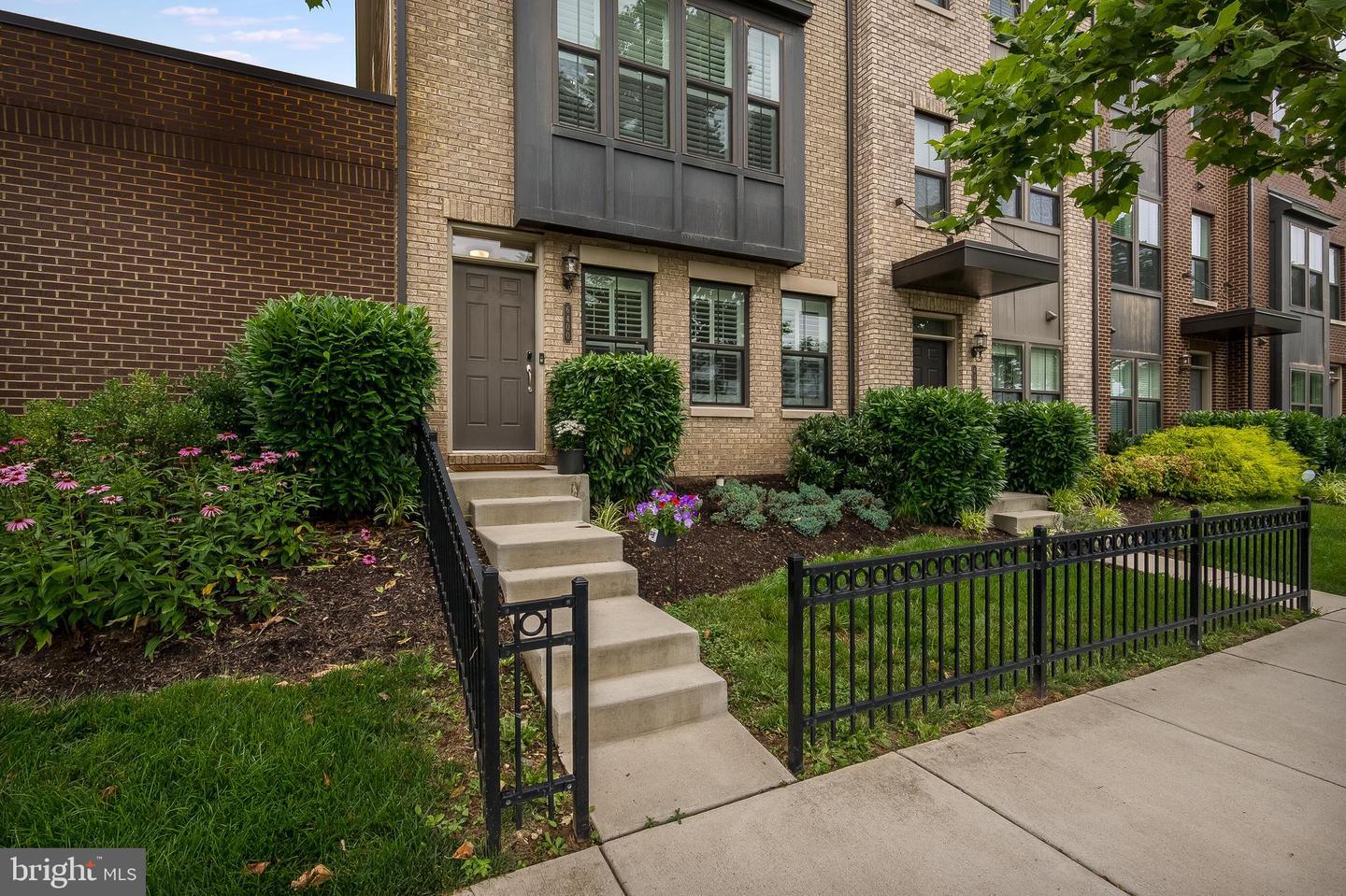 Property Photo: 6400 47th Street MD 20737
