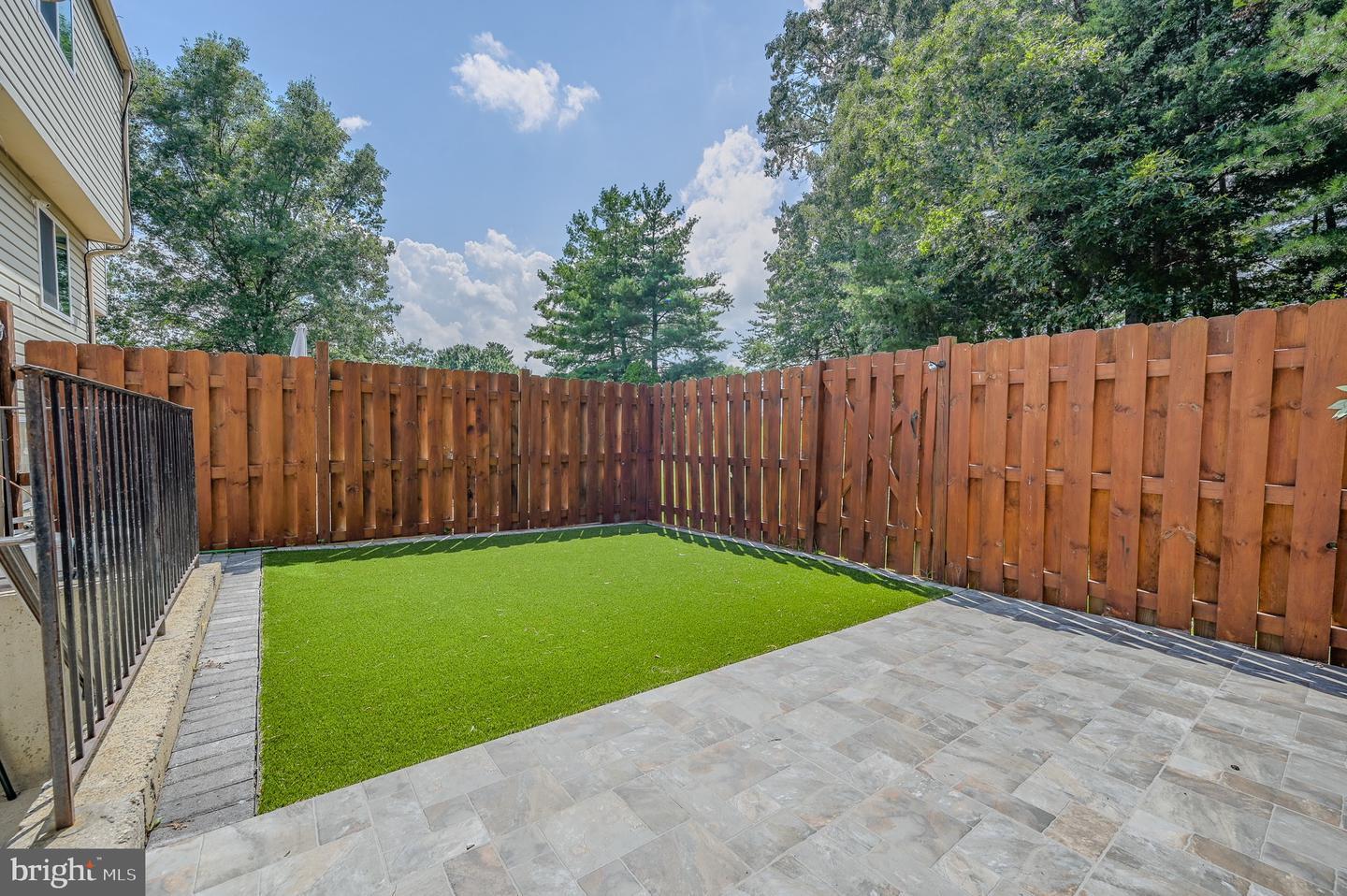 Property Photo: 14727 Winding Loop VA 22191