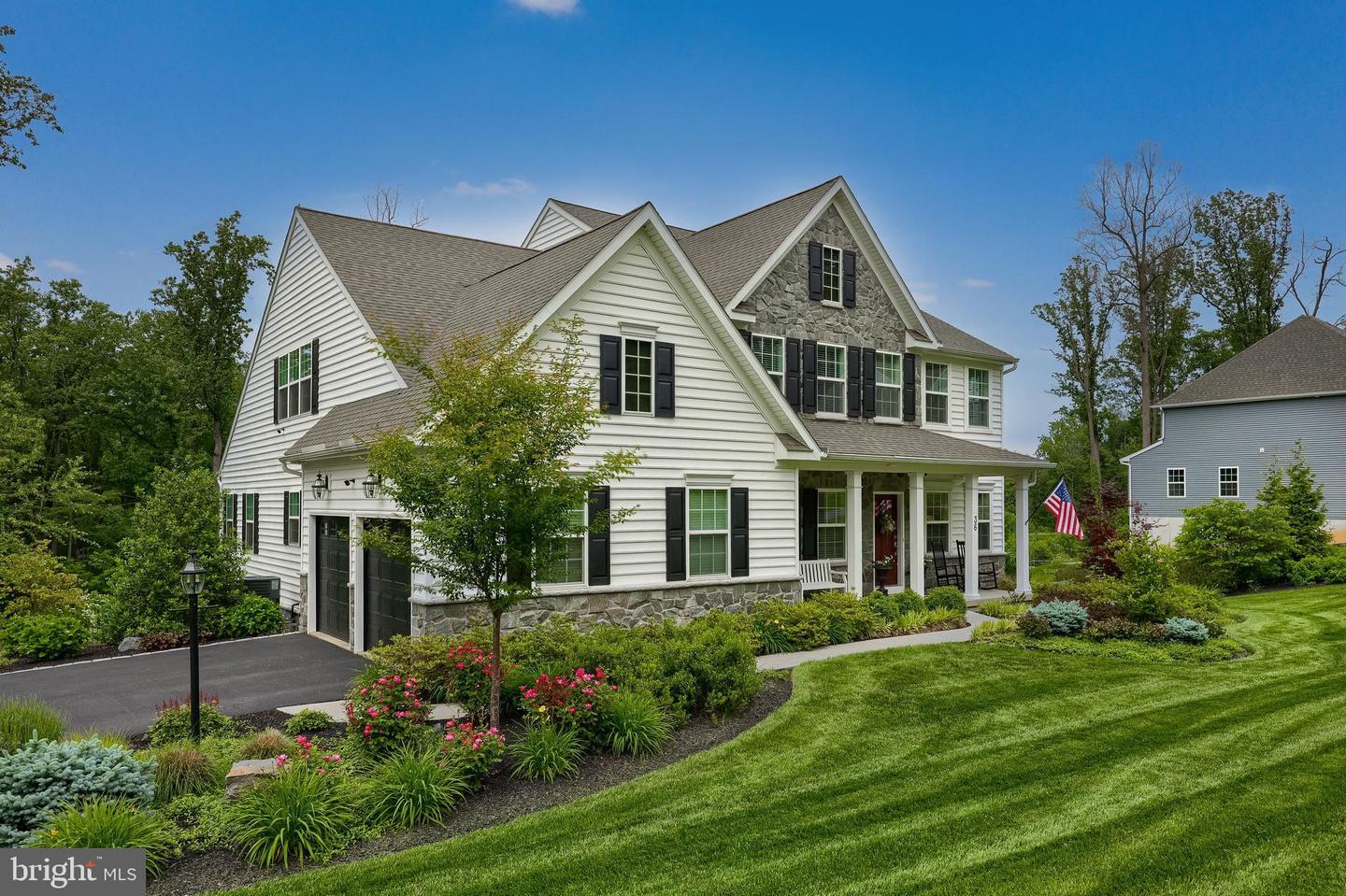 36 Greenbriar Drive  Elizabethtown PA 17022 photo