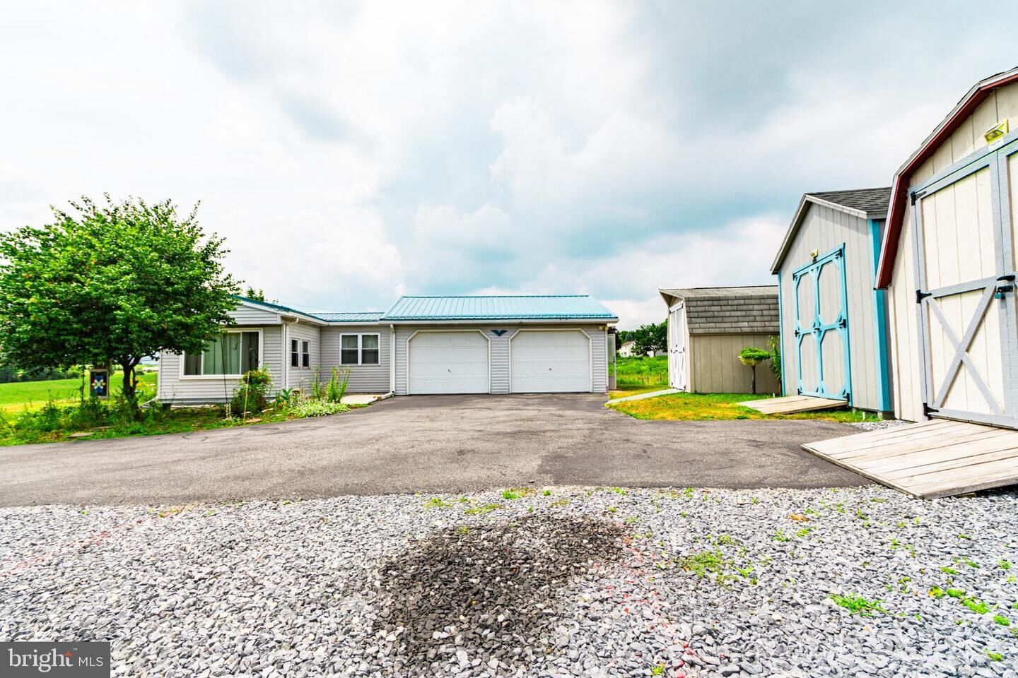 Property Photo:  7725 Roxbury Road  PA 17257