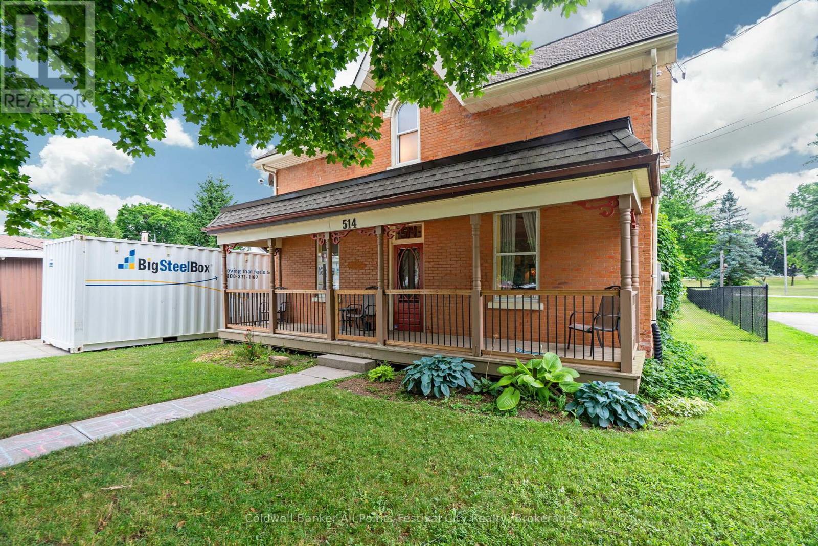 Property Photo: 514 Alice Street ON N0G 2W0